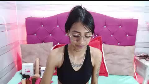karla_slutskinny online show from February 2025 03:20:01 AM