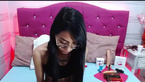 karla_slutskinny online show from February 2025 07:31:01 AM