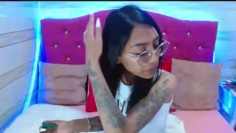 karla_slutskinny online show from March 2025 03:32:02 AM