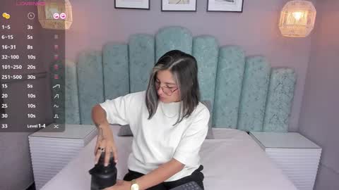 Karol Santos online show from December 2024 09:11:01 PM