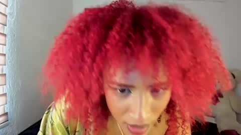 Kasie lopez online show from March 2025 08:42:02 PM