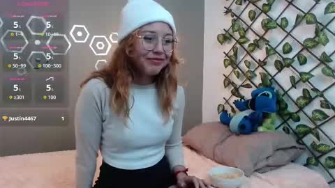 kasandra online show from September 2025 12:01:02 AM