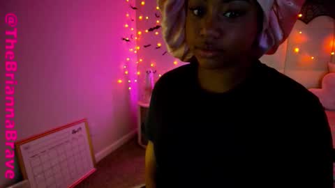 Snapshot of kat2025 chatting on October 2025 01:44:01 AM BriannaBrave online show from October 2025 01:44:01 AM