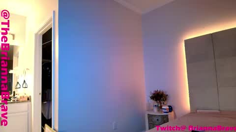 Snapshot of kat2025 chatting on November 2025 12:09:01 AM BriannaBrave online show from November 2025 12:09:01 AM