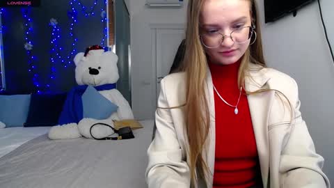 .Be kind and gentle with me and I will do my best for you.   online show from January 2025 12:57:02 PM