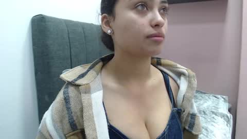 Snapshot of kate_stam chatting on September 2025 01:23:02 PM Kari online show from September 2025 01:23:02 PM