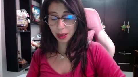 Kateeen18 online show from November 2025 03:27:01 AM