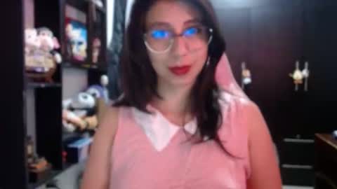 Kateeen18 online show from November 2025 05:28:02 AM