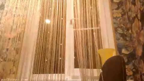 Elizabeth online show from October 2025 05:41:02 PM