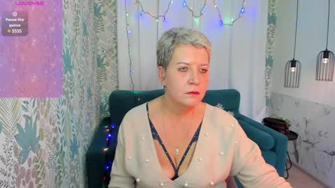 Kathy online show from December 2024 01:28:01 PM