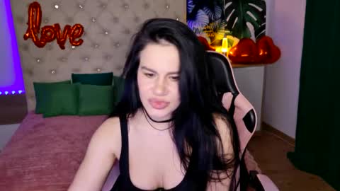 KattieSims online show from February 2025 08:29:02 PM