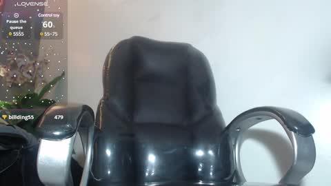 Snapshot of katty_findom_ chatting on December 2024 01:00:02 PM katty online show from December 2024 01:00:02 PM