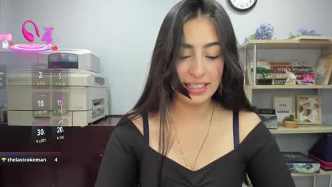 katty_love01 online show from September 2025 06:51:01 PM