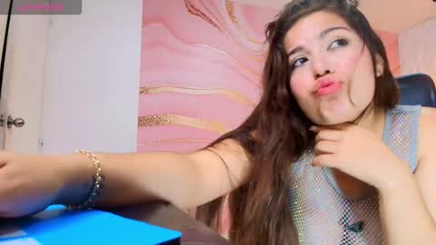 kaylaa_cooper online show from September 2025 07:36:01 PM