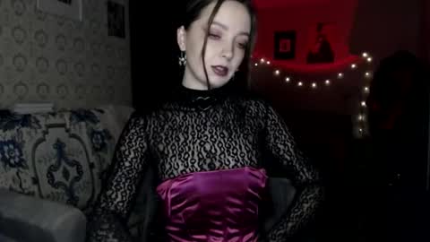 Snapshot of kellydark0111 chatting on November 2025 07:01:02 PM Mistress online show from November 2025 07:01:02 PM