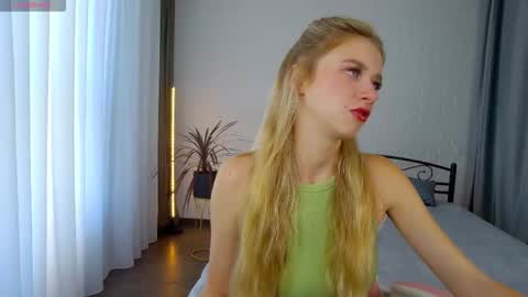 Kelsi online show from September 2025 05:31:01 AM
