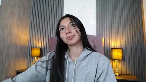 kendall_saenz online show from March 2025 07:49:02 PM