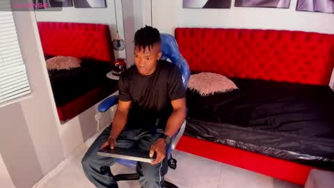Kender online show from December 2024 12:41:01 PM