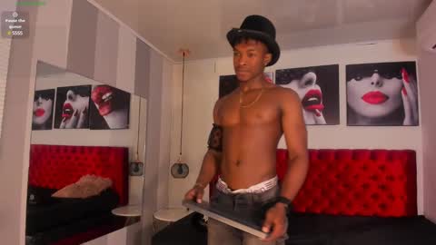 Kender online show from December 2024 06:01:02 PM
