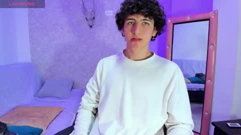 Kev online show from January 2025 08:43:01 PM
