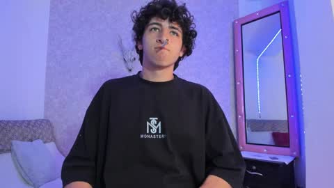 Kev online show from January 2025 04:44:02 AM
