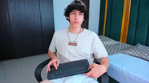 Kev online show from September 2025 05:35:01 PM