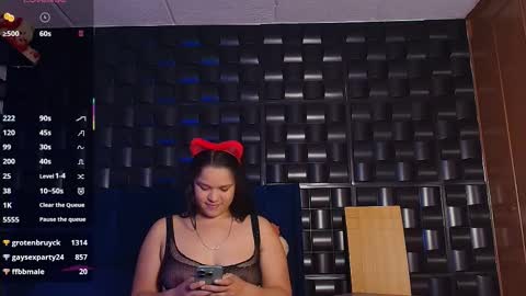 Snapshot of kesha_rosse_ chatting on November 2025 05:28:02 AM KESHA online show from November 2025 05:28:02 AM