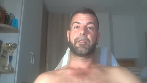 HotMachine online show from September 2025 01:54:02 AM