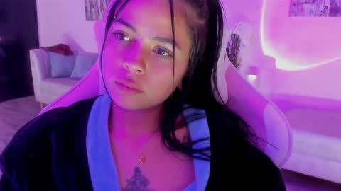 kIKI online show from January 2025 09:32:01 AM