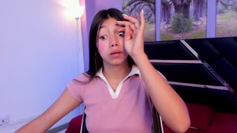 Kimberly Villalobos online show from December 2024 11:25:02 AM