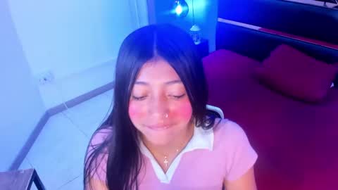 Kimberly Villalobos online show from February 2025 11:44:02 AM
