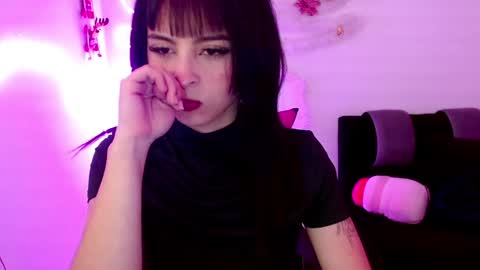 Kind Scarlett online show from January 2025 01:09:02 AM