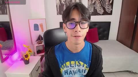 Snapshot of kingdanny_8 chatting on November 2025 03:06:01 AM kingdanny_8 online show from November 2025 03:06:01 AM