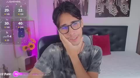 Snapshot of kingdanny_8 chatting on December 2025 03:48:01 AM kingdanny_8 online show from December 2025 03:48:01 AM