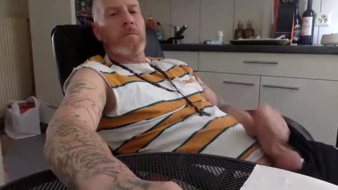 kingsize online show from December 2024 12:05:01 PM