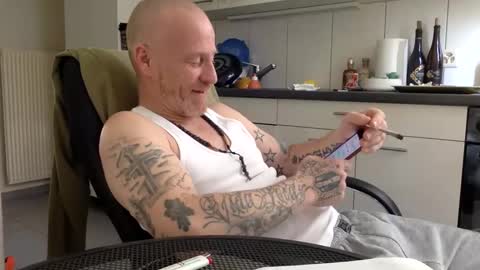 kingsize online show from January 2025 12:11:02 PM