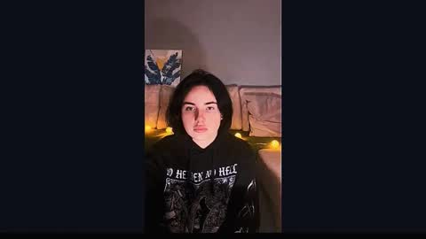 Snapshot of kirunya chatting on October 2025 06:37:01 PM Kira online show from October 2025 06:37:01 PM