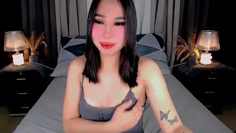 kisha_fucks online show from September 2025 05:37:01 PM
