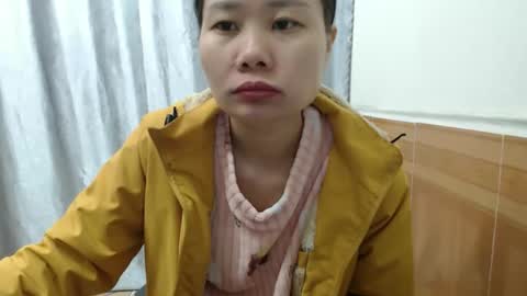 kitti_baby2x online show from November 2025 12:54:01 AM