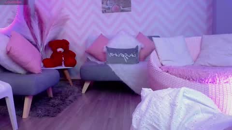 KITTY online show from September 2025 01:27:01 PM