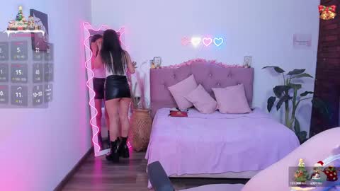 Kitty  online show from December 2024 07:25:02 PM