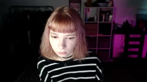 Klares online show from September 2025 02:00:02 PM
