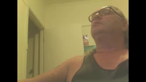 Snapshot of knobout chatting on December 2024 11:00:01 AM knobout online show from December 2024 11:00:01 AM