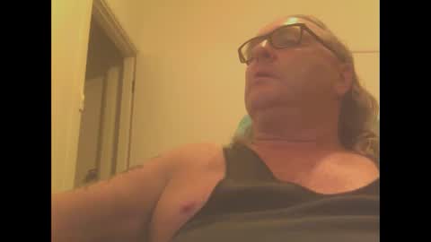 Snapshot of knobout chatting on December 2024 01:07:02 PM knobout online show from December 2024 01:07:02 PM