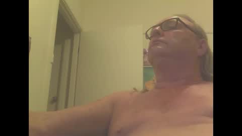 Snapshot of knobout chatting on December 2024 03:55:01 PM knobout online show from December 2024 03:55:01 PM