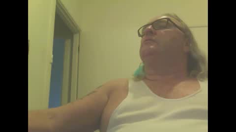 Snapshot of knobout chatting on February 2025 05:03:02 AM knobout online show from February 2025 05:03:02 AM