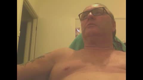 Snapshot of knobout chatting on February 2025 12:00:02 PM knobout online show from February 2025 12:00:02 PM