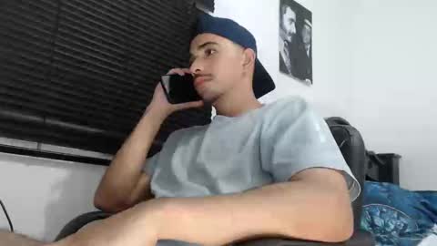 Snapshot of kratoswolf chatting on December 2025 07:58:02 AM kratoswolf online show from December 2025 07:58:02 AM