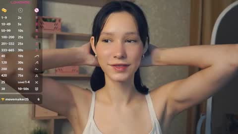 Emma online show from September 2025 08:12:02 PM