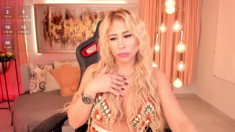  Kylie  online show from January 2025 02:17:02 PM